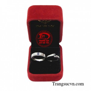 Nhẫn cưới sapphire thủy chung