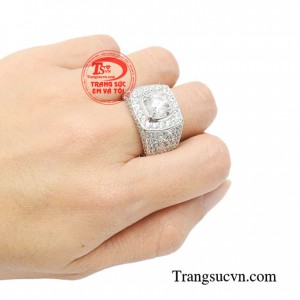 Nhẫn nam bản lĩnh là món đồ trang sức hoàn hảo dành cho phái mạnh