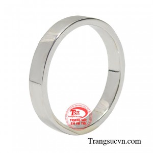 Nhẫn nam vàng trắng xu hướng là món trang sức giúp phái mạnh chiếm chọn hào quang.