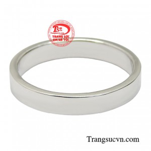 Chiếc nhẫn sẽ không làm anh em phải thất vọng.