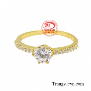 Mỗi chị em nên có cho mình một chiếc nhẫn xinh xắn để giúp mình luôn tươi trẻ, tự tin và hạnh phúc