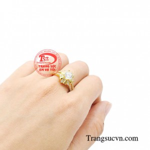 Nhẫn nữ là sản phẩm thu hút phái nữ ngay từ cái nhìn đầu tiên bởi vẻ ngoài sản trọng và tinh tế