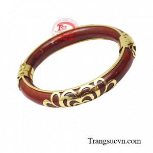 Đeo cẩm thạch trên người tốt cho vận khí, tốt cho sức khỏe và tiền tài