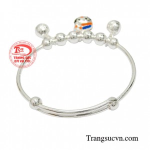 Vòng tay bạc yêu thương