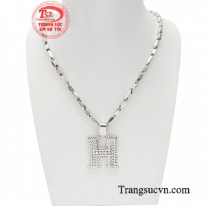 Bộ dây chữ H lịch lãm mang đến vẻ đẹp sang trọng mà phái mạnh đều muốn hướng tới