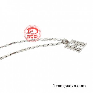 Sản phẩm vàng 18k bền đẹp, sản phẩm nhận giao hàng nhanh trên toàn quốc