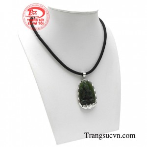 Bộ dây khắc hình phật bản mệnh cho người tuổi ngọ với mong muốn đức phật bên mình mang tới bình an, yên ổn và mọi điều may mắn