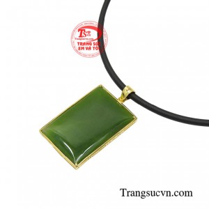 Ngoài ra nó còn có tác dụng xua đuổi tà ma, ác khí chống lại ma quỷ, cải thiện vận khí.