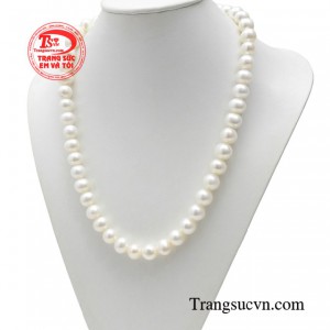 Khi lựa chọn ngọc trai hợp mệnh, người đeo ngọc trai sẽ luôn tự tin, may mắn.