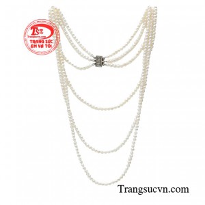 Nhưng chúng lại luôn có một vị trí nhất định trong giới thời trang