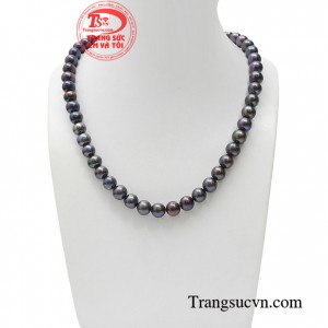Chuỗi ngọc trai trang nhã mang đến vẻ đẹp sang trọng đẳng cấp cho người đeo