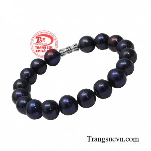 Những món quà trang sức bằng ngọc trai dành cho người mình yêu thương là một minh chứng cho một mối quan hệ bền vững và tốt đẹp