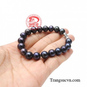 Ngọc trai được ưa chộng bởi vẻ đẹp lung linh và sang trọng