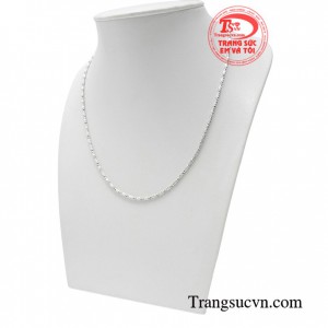 Chắc chắn chiếc dây chuyền này cũng sẽ là lựa chọn tuyệt vời để giúp các cô gái trở nên thu hút hơn