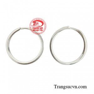 Chỉ với món phụ kiện đơn giản bạn đã có thể ghi điểm tuyệt đối trong mắt mọi người xung quanh.