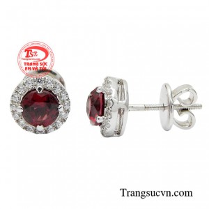 Còn với những người mệnh Thổ giúp cho sức khỏe luôn được ổn định, tinh thần thoải mái, gặp nhiều may mắn và hạnh phúc trong cuộc sống.