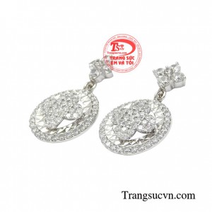 Sản phẩm hiện đang được rất nhiều phái đẹp săn đón và yêu thích