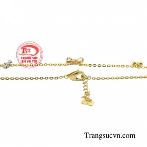 Lắc chân dễ thương