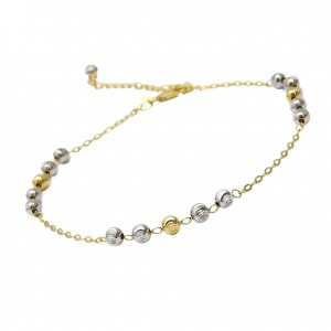 Lắc chân tình yêu sở hữu thiết kế độc đáo, nổi bật với các đường nét sang trọng, trang nhã