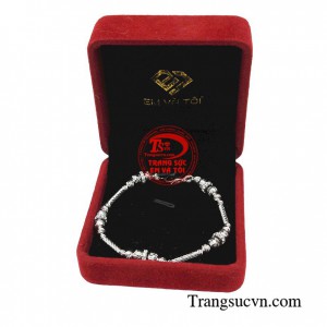 Lắc tay đẹp thời trang được nhập khẩu từ Italy bền đẹp, chắc chắn