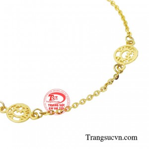 Nếu bạn lựa chọn sử dụng chiếc lắc tay này thì chắc chắn bạn là người có gu thẩm mỹ vô cùng tinh tế. 