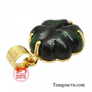 Vì thế mà giờ chúng có thể thể hút đi những năng lượng tiêu cực và bảo vệ chủ nhân khỏi những điềm dữ. 