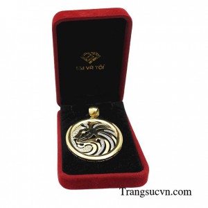 Mặt Dây Vàng Tây Đá Quý