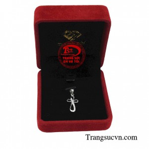 Mặt dây thánh giá an lành