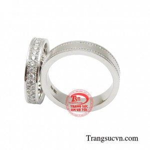 Nhẫn cưới vàng trắng sắc son