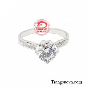 Anh ấy muốn trở thành người sẽ chia sẻ và đồng hành bên cạnh bạn cả đời này