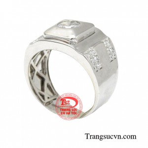 Chiếc nhẫn này sẽ khiến cho cánh mày râu hài lòng bởi sự sang trọng và lịch lãm mà nó mang lại