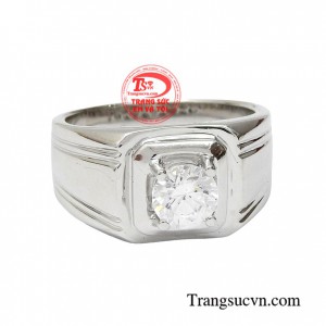 Từng chi tiết được đính kết đá tỉ mỉ khiến sản phẩm trở nên cao cấp hơn nhiều cùng vàng 18k chất lượng