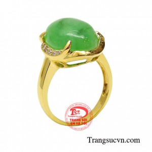 Không những vậy chiếc nhẫn cẩm thạch này còn đem lại nhiều may mắn về tài lộc, thịnh vượng đến cho các quý cô