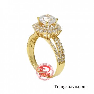 Bạn nên sở hữu cho mình chiếc nhẫn sành điệu này để giúp tăng thêm sự tự tin và tỏa sáng nhé