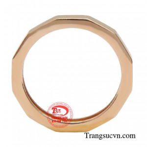 Xu hướng trang sức đang hướng dần đến sự tối giản rất được chị em chào đón và săn lùng.
