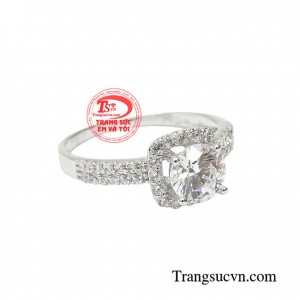 Đây sẽ là món quà ý nghĩa dành cho cô gái mà bạn yêu thương