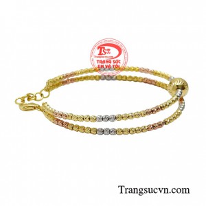 Vòng tay nhập khẩu sang trọng tạo điểm nhấn cho bộ đồ công sở, váy đầm đi chơi của bạn thêm sang trọng, thanh lịch