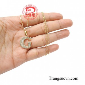 Với kiểu dáng thời thượng, chế tác tinh xảo, thiết kế trang sức chiếm trọn trái tim của bất kỳ người phụ nữ nào