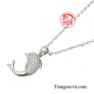 Vậy nên chị em hãy nhớ ngoại hình và phong cách thời trang là vô cùng quan trọng.