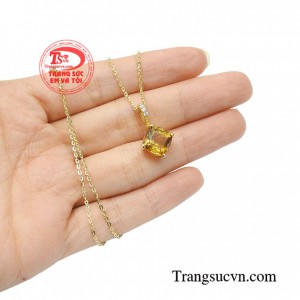 Bộ dây chuyền thạch anh kiêu sa