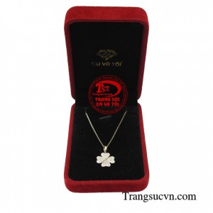 Bộ dây chuyền vàng tây may mắn