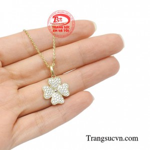 Sản phầm là sự lựa chọn hoàn mỹ dành cho những cô nàng yêu thích phong cách trang sức Hàn Quốc