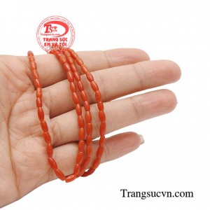 Phù hợp với mọi lứa tuổi, hợp thời trang và trang phục