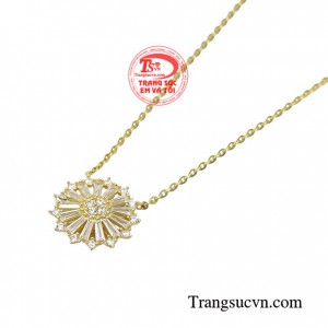 Dây chuyền nữ sáng bóng