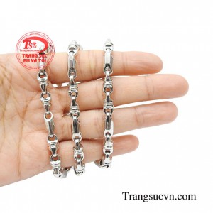 Dây chuyền nam vàng tây sang trọng