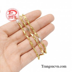 Dây chuyền nam thời trang phóng khoáng