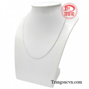Từ phong cách đơn giản trẻ trung đến phong cách kiêu sa quý phái chiếc dây chuyền này đều có thể làm hài lòng từ vị khách khó tính nhất