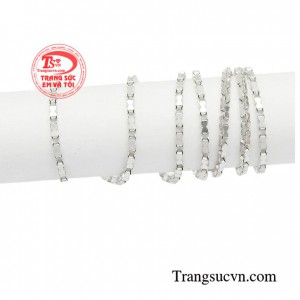 Dây chuyền nữ kiêu sa thời thượng