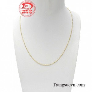 Dây chuyền thời thượng mang đến vẻ đẹp sang trọng và thanh lịch