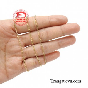 Dây chuyền thời thượng mang đến vẻ đẹp sang trọng và thanh lịch